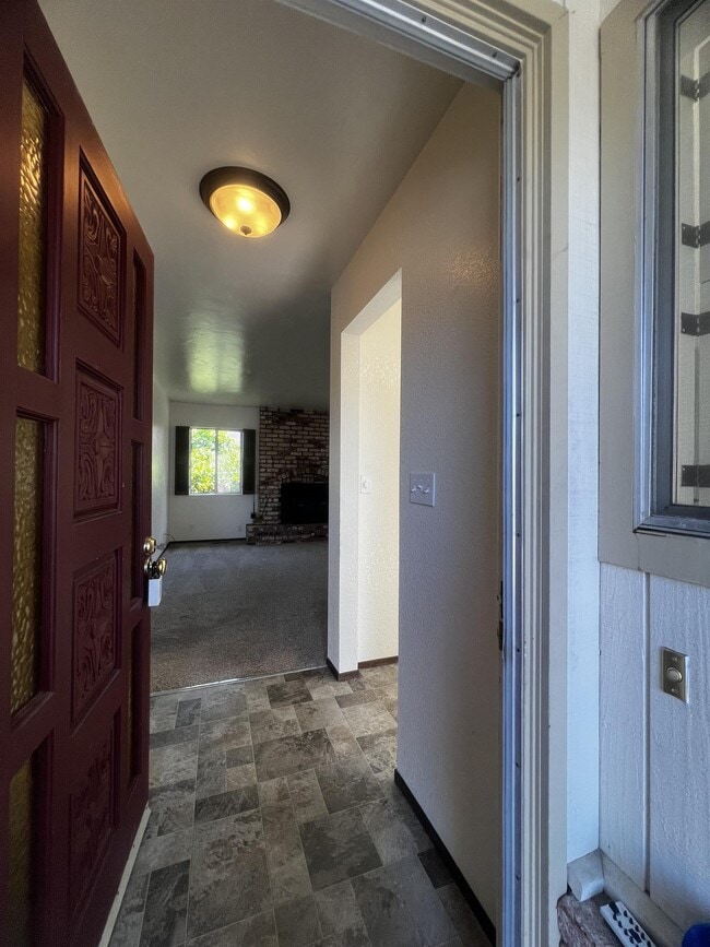 Building Photo - 2808 Harrison Ave