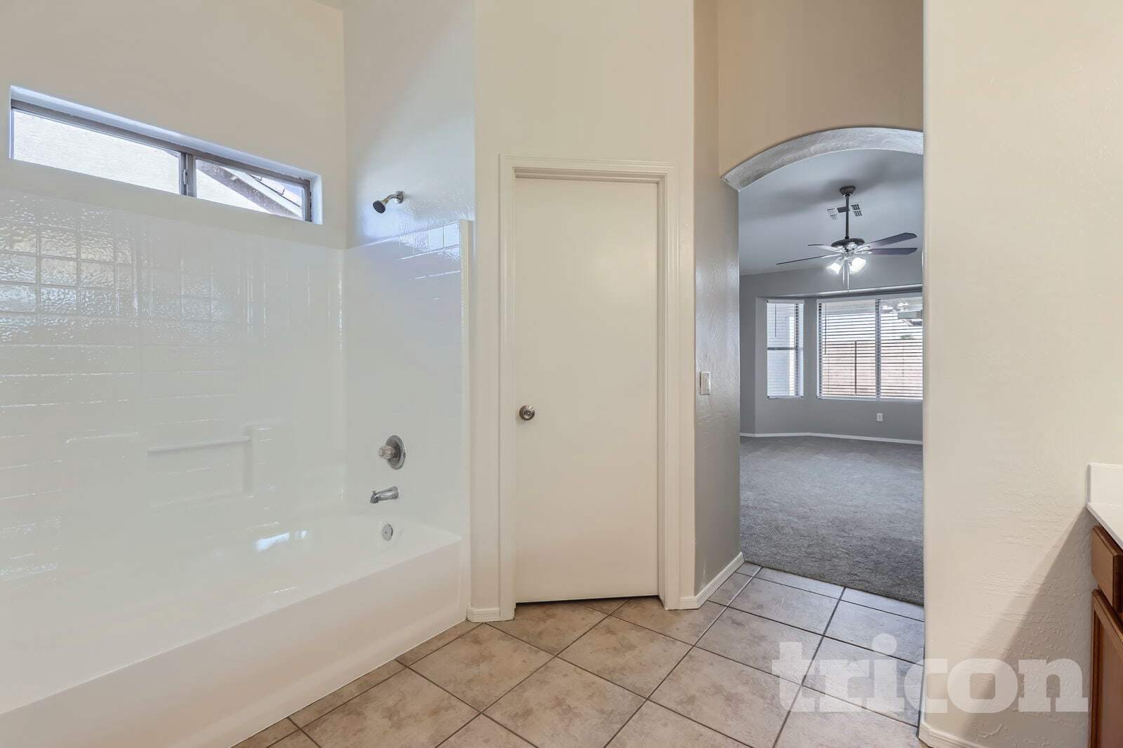 Building Photo - 2601 S 79th Dr