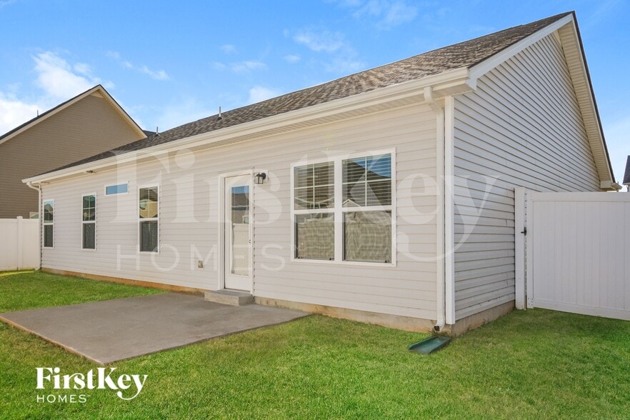 Building Photo - 1623 Alysheba Run