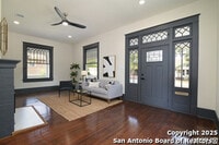 Building Photo - 207 Loretta Pl