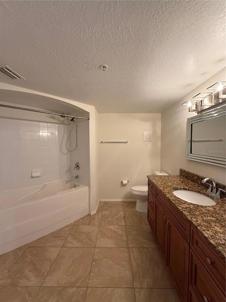 Building Photo - 122 Vista Verdi Cir