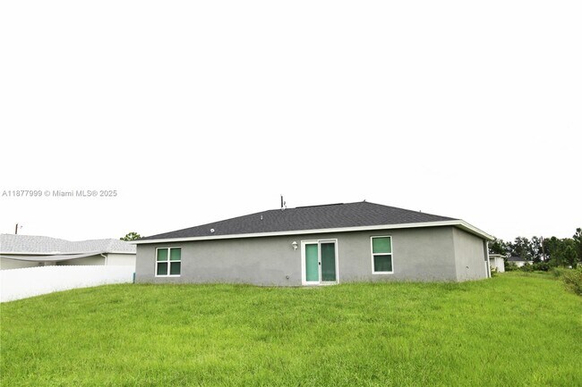 Building Photo - 555 Oakshire Ln