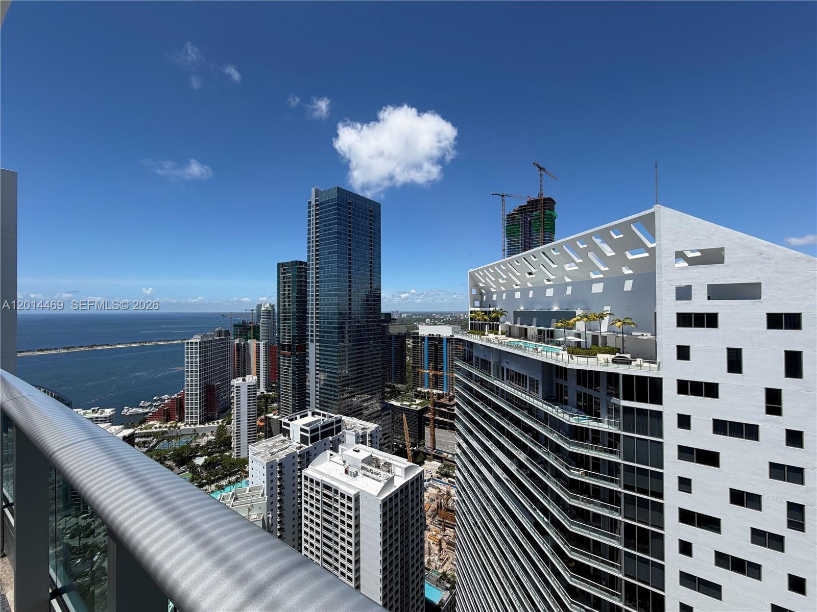 Building Photo - 1331 Brickell Bay Dr