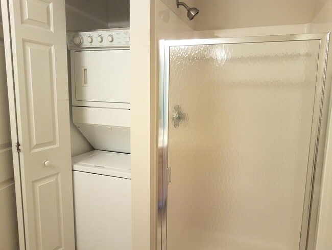 Building Photo - 4752 S Forest Point Blvd