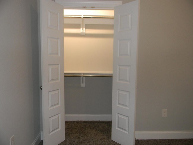 Building Photo - 1128 Cottontown Rd