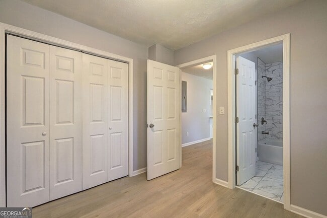 Building Photo - 469 Dogwood Dr NW