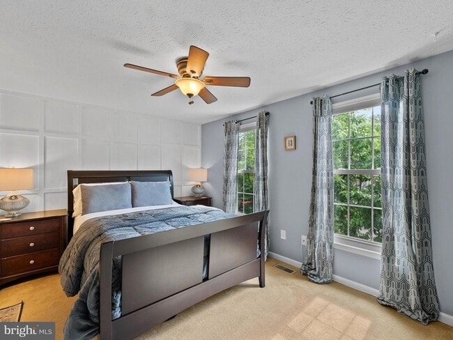 Building Photo - 1636 Fieldthorn Dr