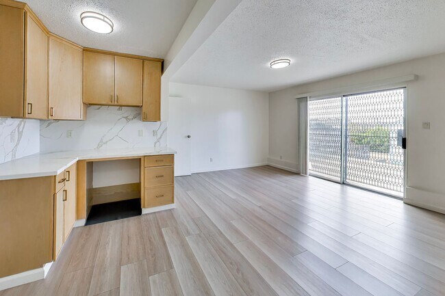 Building Photo - Beautiful 4-Bedroom, 2-Bathroom Daly City Home for Rent