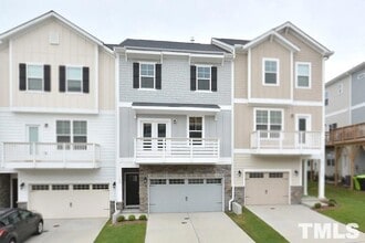 Building Photo - 1108 Finch Ct