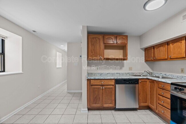 Building Photo - 2221-2223 Rutger Street