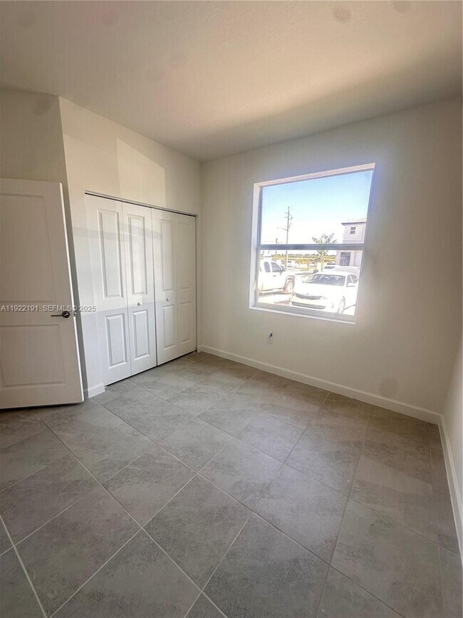 Building Photo - 26832 SW 121st Ave