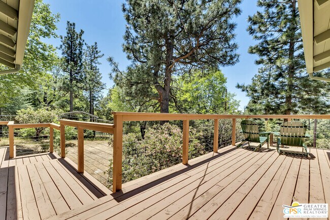 Building Photo - 25465 Seneca Dr