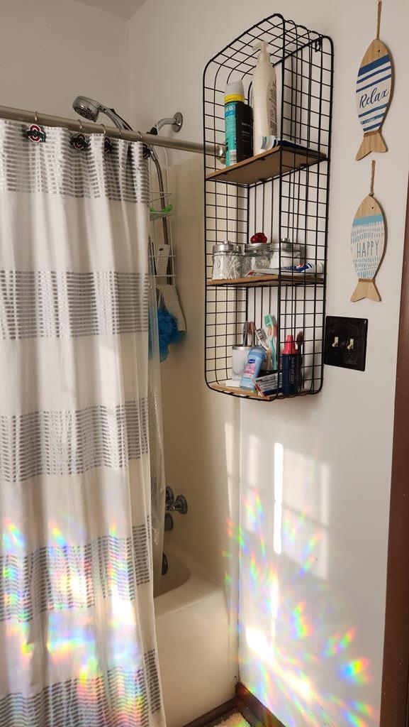 Building Photo - 8174 Birdsnest Dr