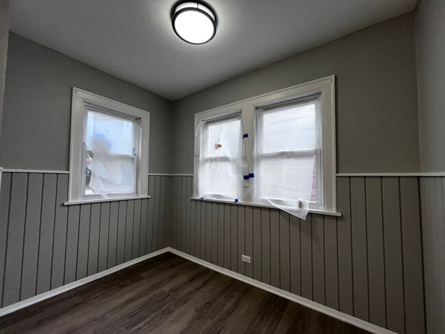 Building Photo - 2131 170th St