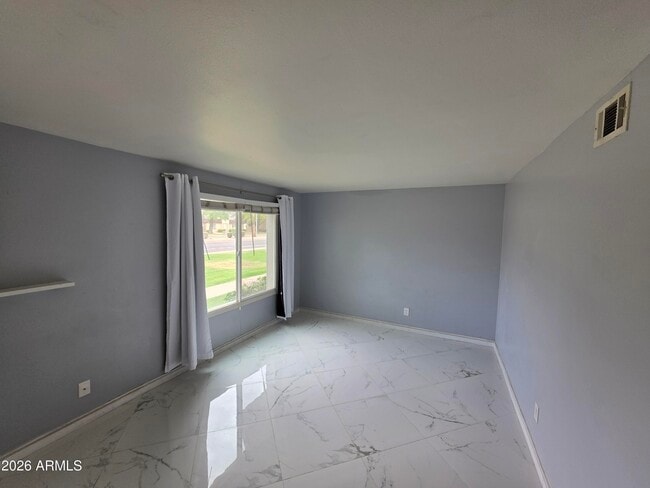 Building Photo - 8407 E Chaparral Rd