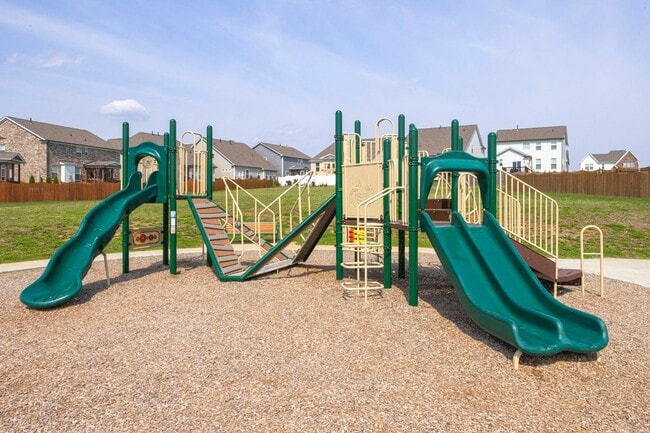 Building Photo - 247 Pryor Dr