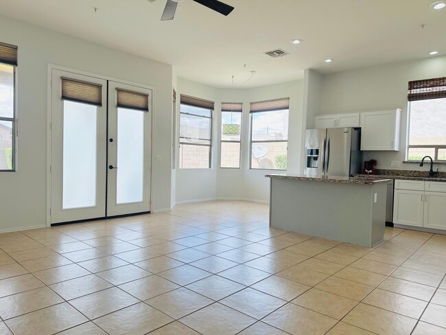 Building Photo - 21546 N 72nd Way