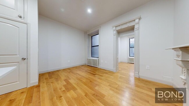 Floorplan - 160 East 64th Street