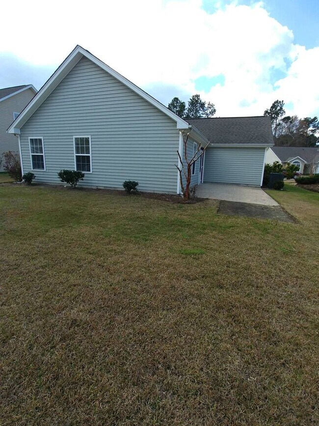 Building Photo - Adorable Well Kept Rental Home in Arrowhead