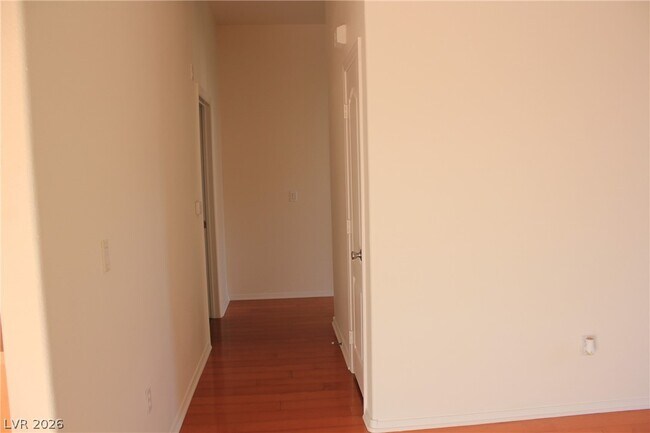 Building Photo - 700 Carnegie St