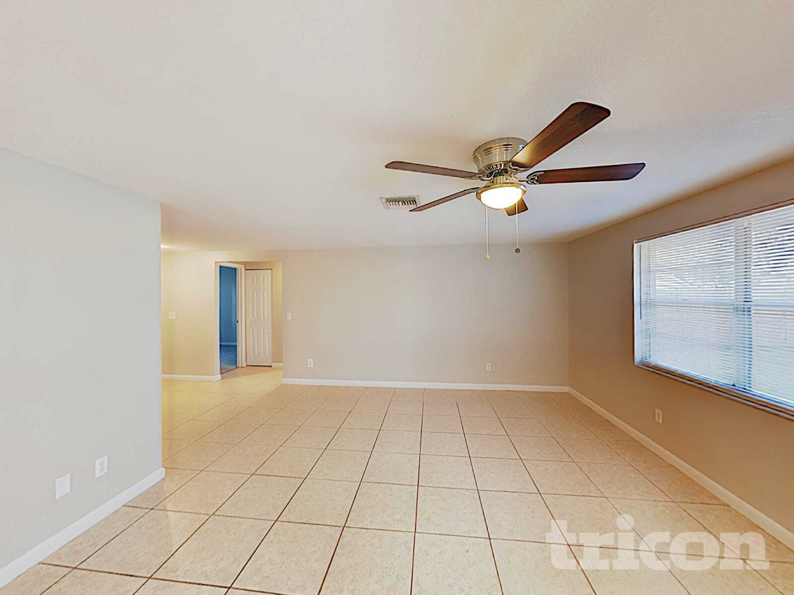 Building Photo - 6807 White Cliffs Way