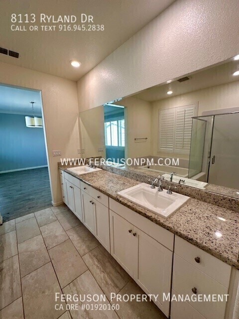 Building Photo - 8113 Ryland Dr