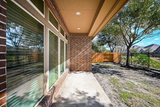 Building Photo - 17135 Chalmers Cl Ct