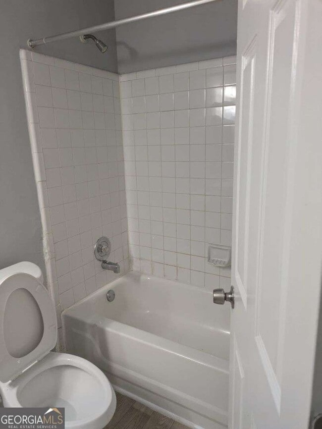 Building Photo - 605 Ridge Creek Dr