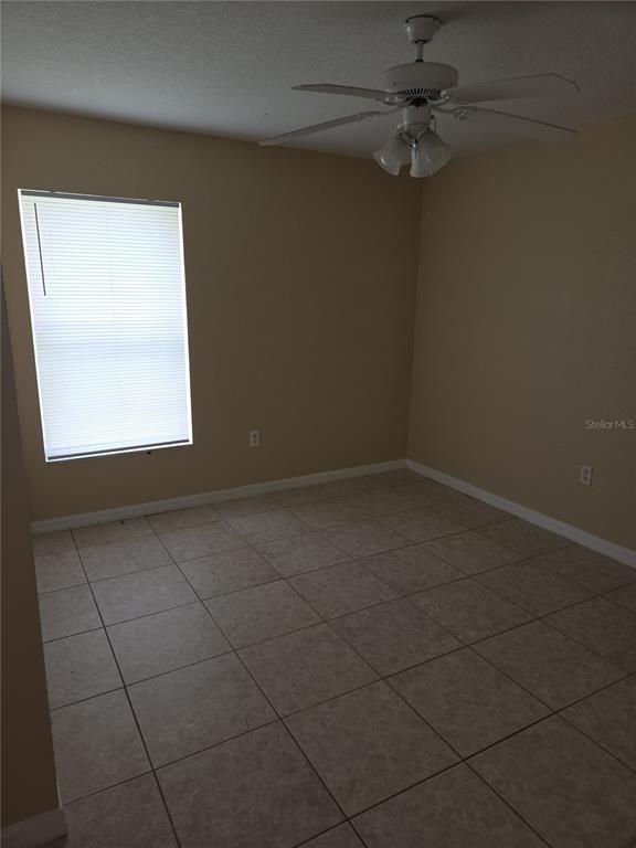 Building Photo - 8 Sawfish Ct