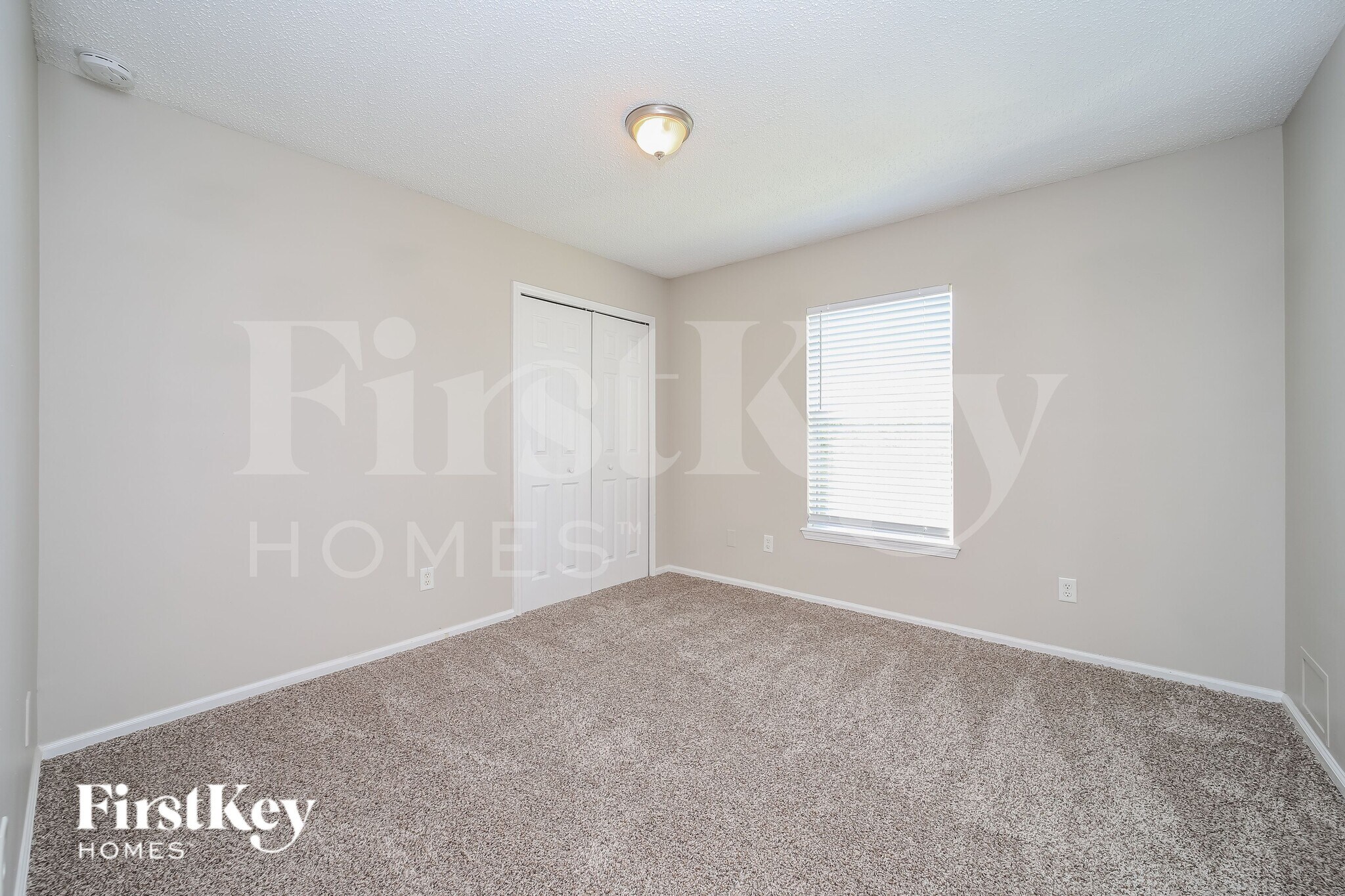 Building Photo - 4052 Edgeland Trail