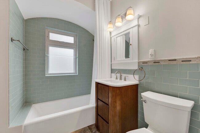 Building Photo - 636 S Euclid Ave