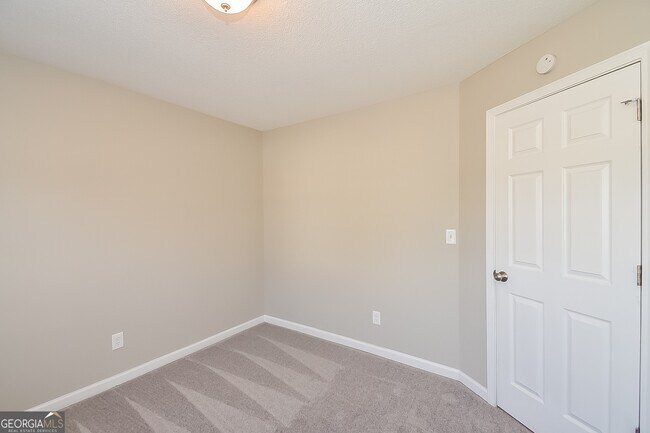 Building Photo - 316 Villa Rosa Pl