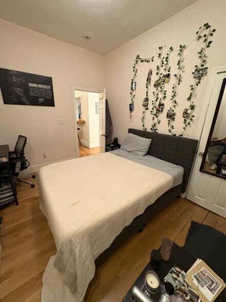 Building Photo - 860 Huntington Ave