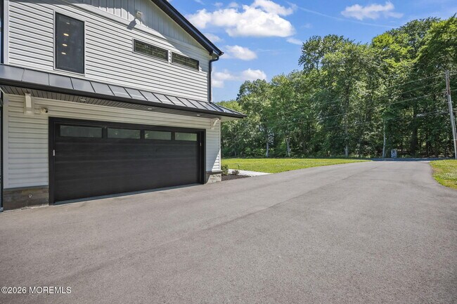 Building Photo - 100 Hominy Hill Rd