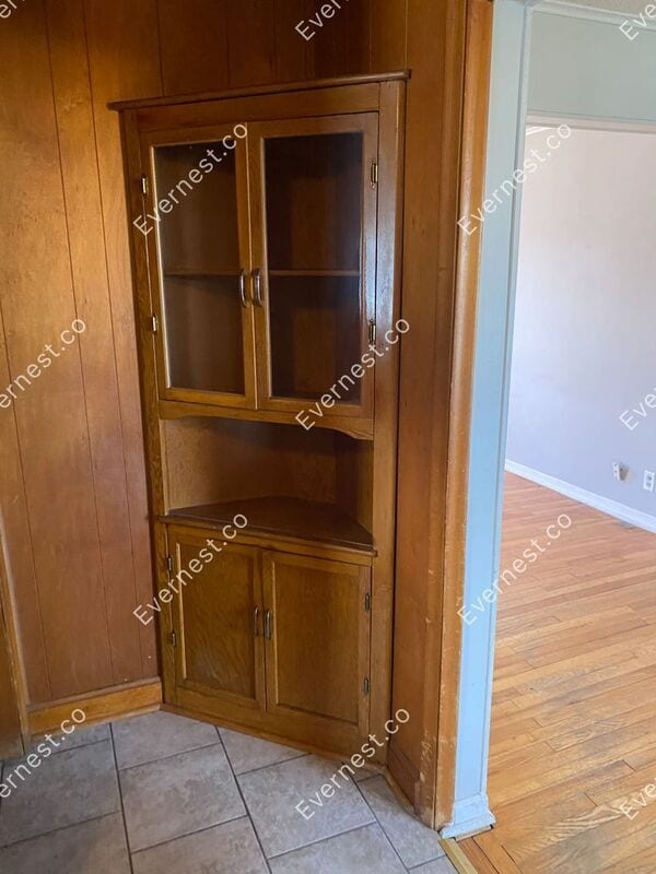 Building Photo - 4308 Francis St