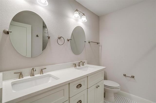 Building Photo - 603 Bondstone Dr