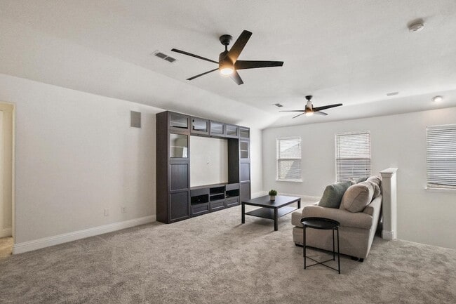 Building Photo - 1509 Waterfall Ln