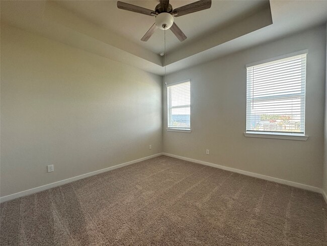 Building Photo - 2974 Pk Hl Ln