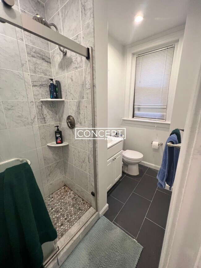 Building Photo - 19A Peterborough St. Unit 12B