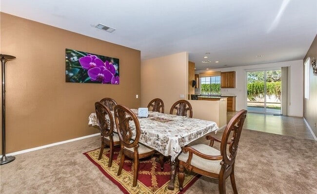 Building Photo - Beautiful, 4BD/3BA Rancho Belago Home