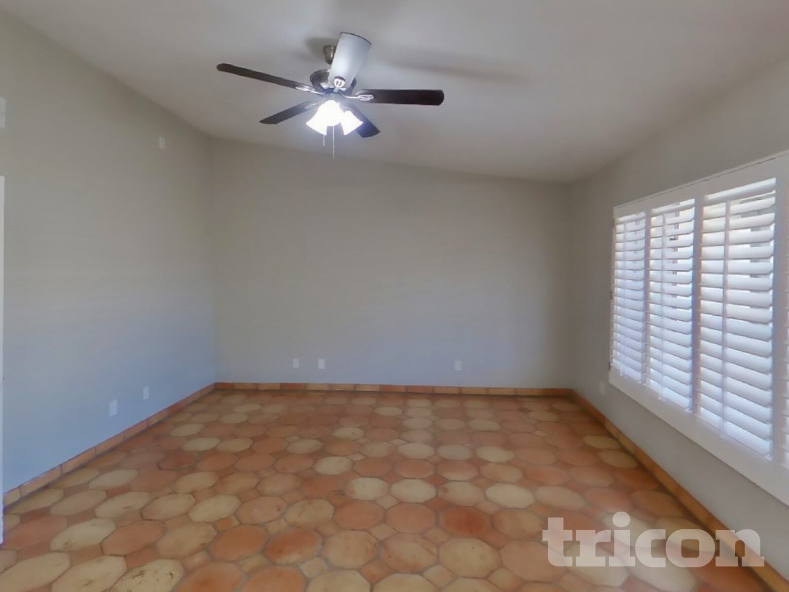 Building Photo - 4809 W Cochise Dr