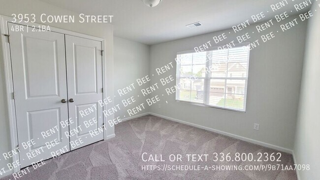 Building Photo - 3953 Cowen St