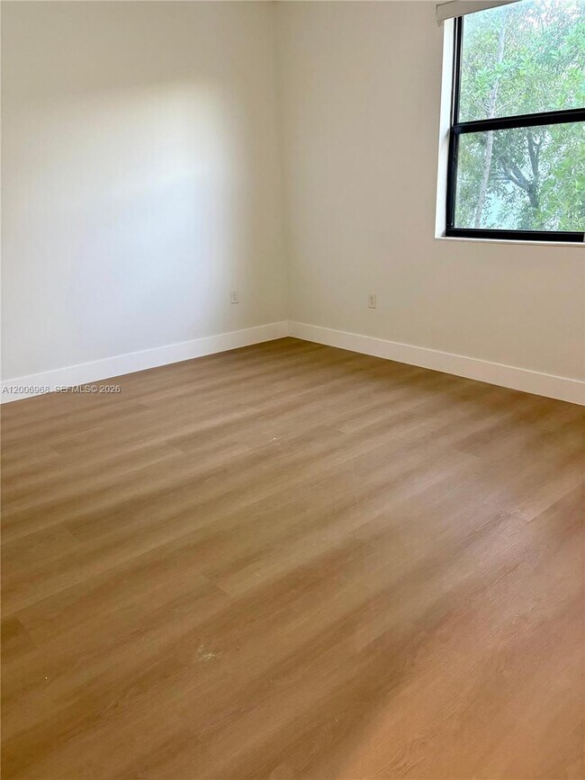 Building Photo - 9228 W 33rd Way