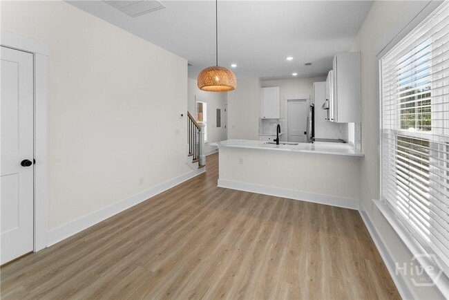 Building Photo - 1203 E Bolton St