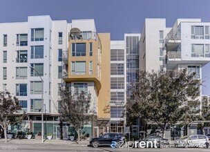 Building Photo - 1 br, 1 bath Condo - 200 2nd Street, Oakla...