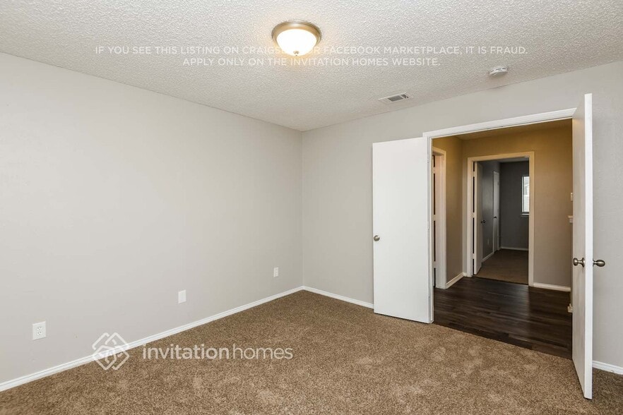 Building Photo - 422 Dawn Dr