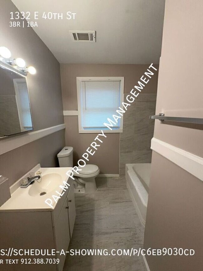 Building Photo - 1332 E 40th St