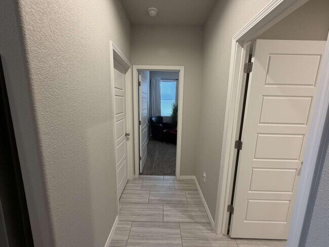 Building Photo - 10652 Aspiration Ln SW