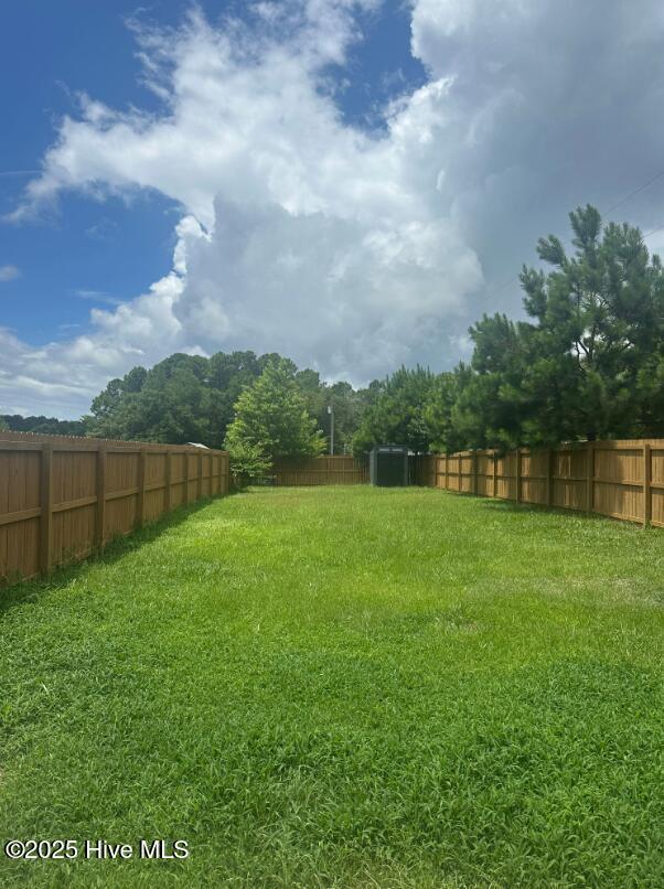 Building Photo - 115 Tillett Ln