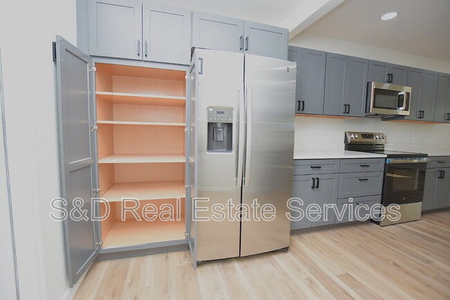 Building Photo - 2919 Hickory St